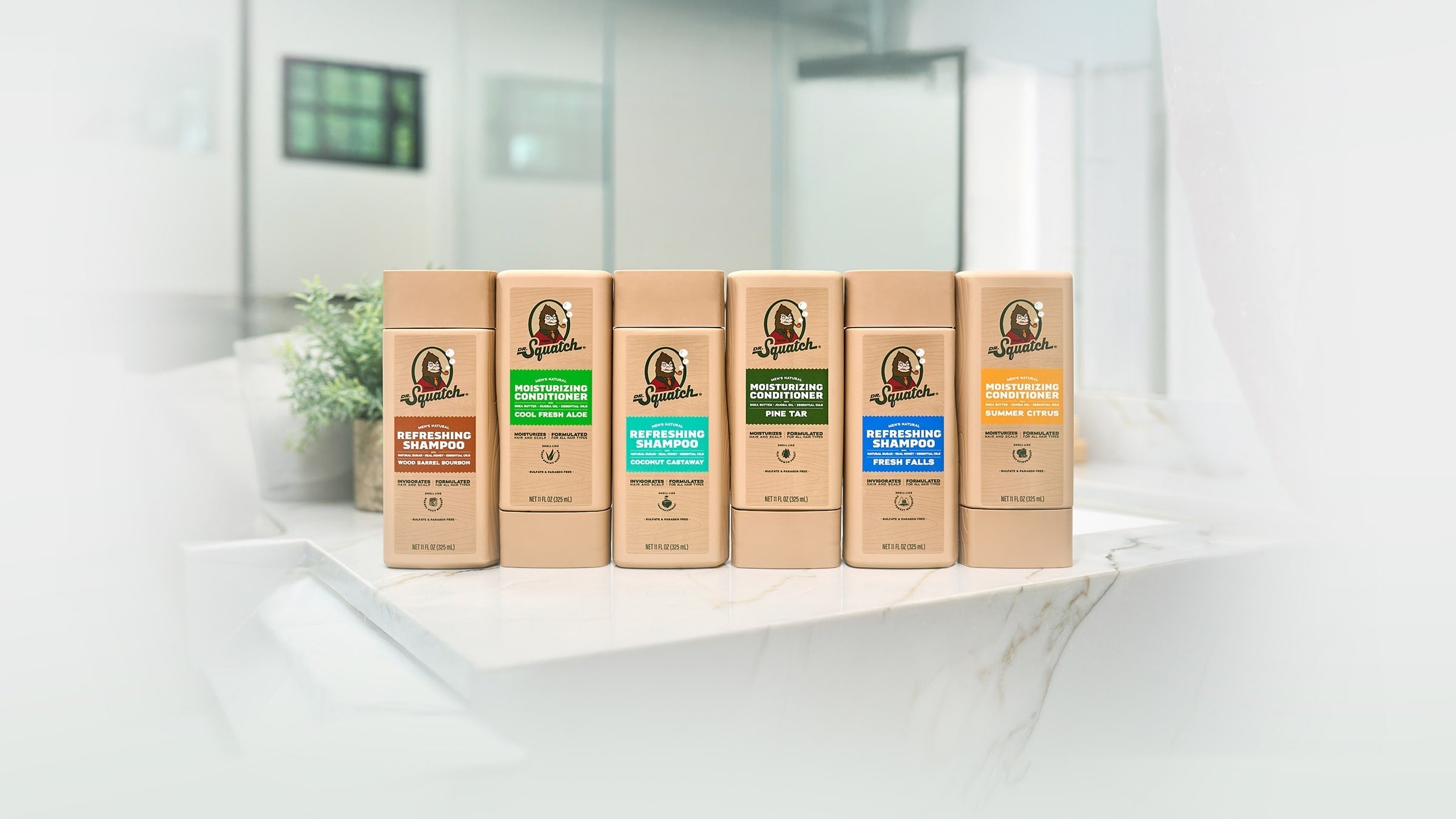 Lifestyle photo featuring Dr. Squatch Cool Fresh Aloe Conditioner